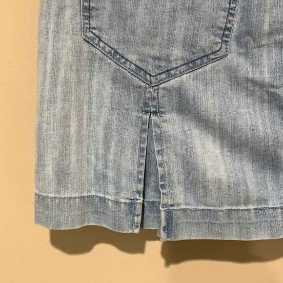 Jean skirt with shorts - Picture 8 of 12